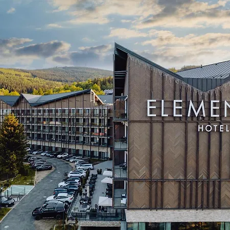 Elements Hotel&spa فندق 5*