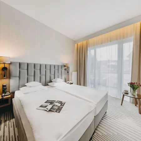Elements Hotel&spa Свєрадув-Здруй