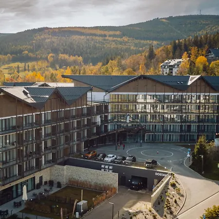 Elements Hotel&spa ホテル Świeradów-Zdrój